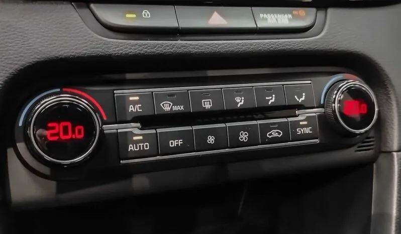 								Kia Ceed full									