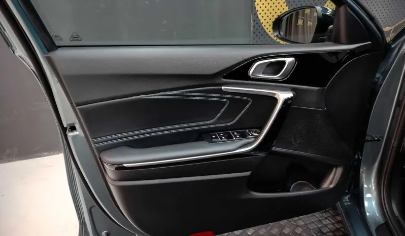 								Kia Ceed full									