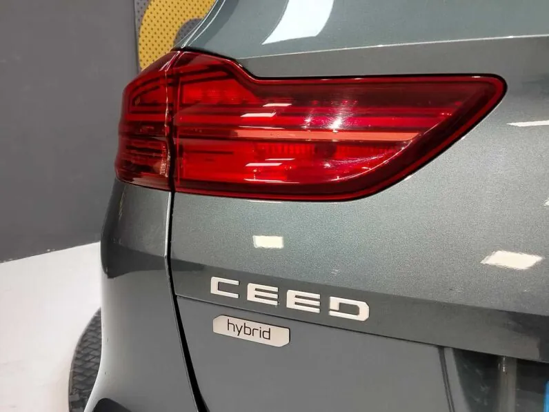								Kia Ceed full									