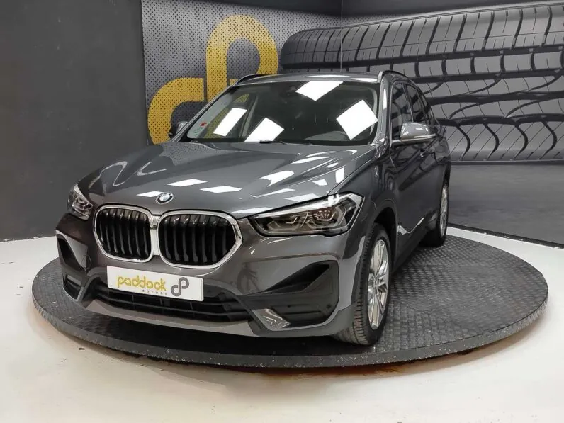 								BMW X1 full									