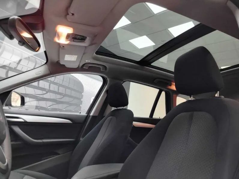 								BMW X1 full									