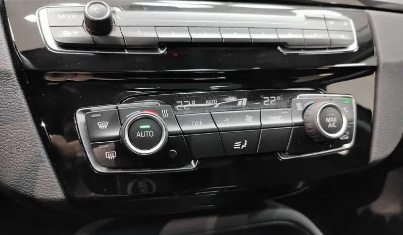 								BMW X1 full									