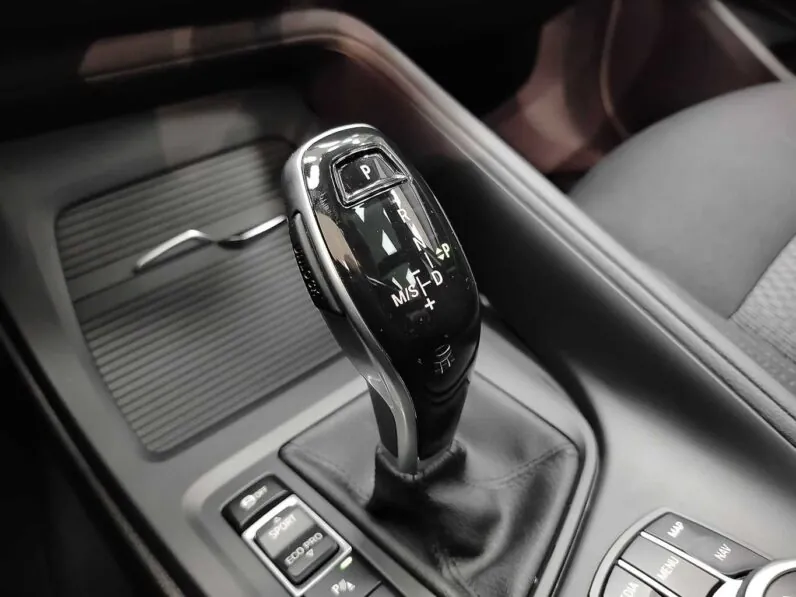 								BMW X1 full									