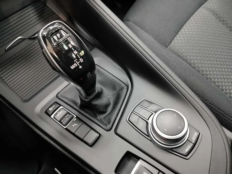 								BMW X1 full									