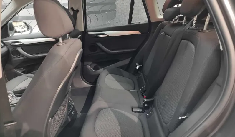 								BMW X1 full									