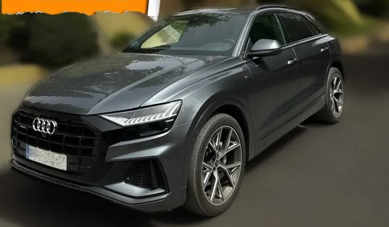 								Audi Q8 full									