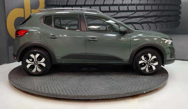 								Dacia Sandero full									