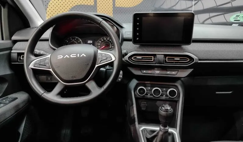 								Dacia Sandero full									