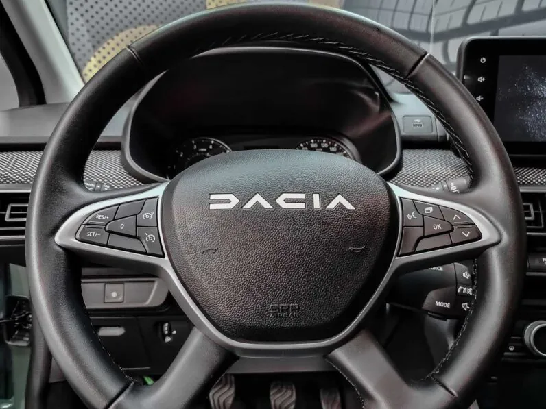 								Dacia Sandero full									