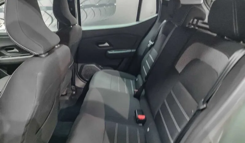 								Dacia Sandero full									