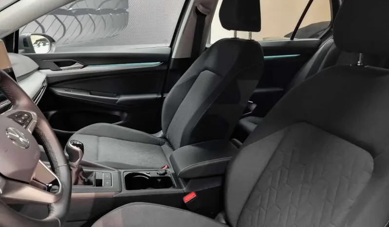 Volkswagen Golf full