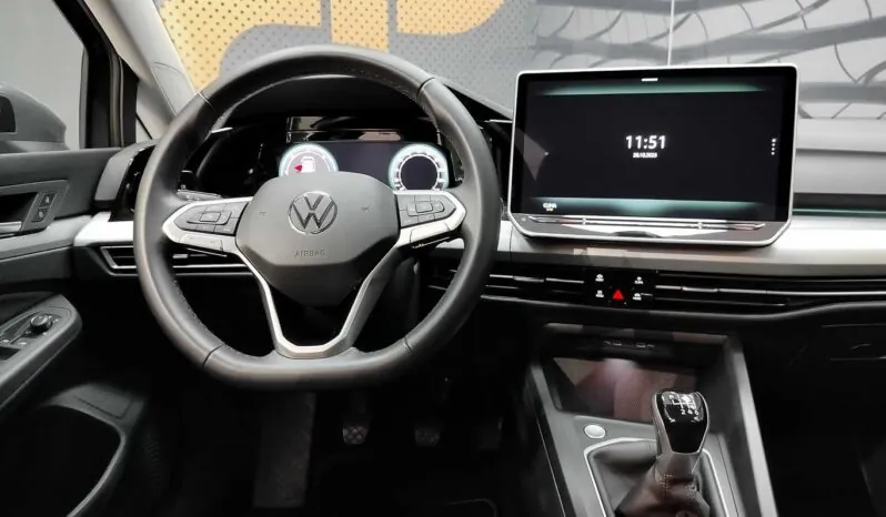 Volkswagen Golf full