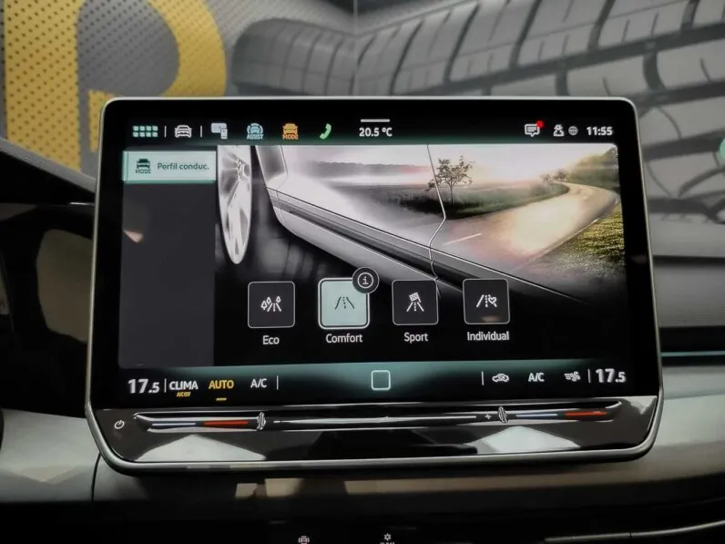 Volkswagen Golf full