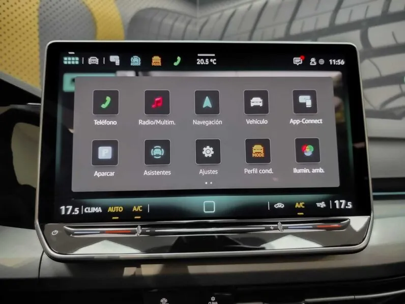 Volkswagen Golf full