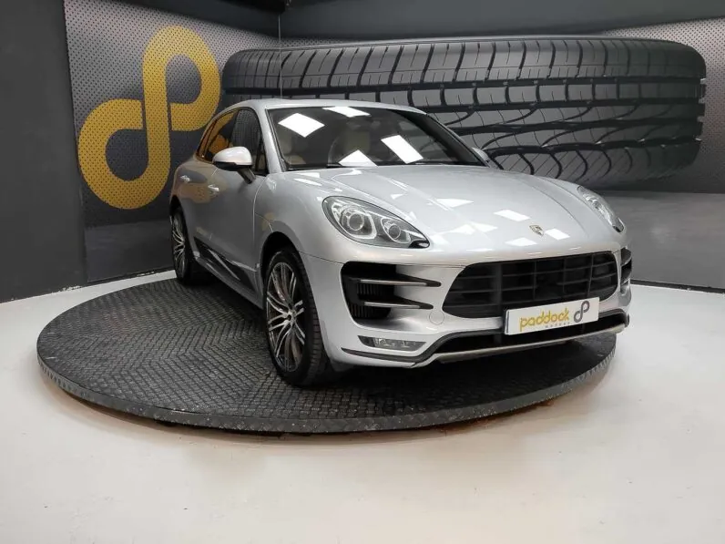 								Porsche Macan full									