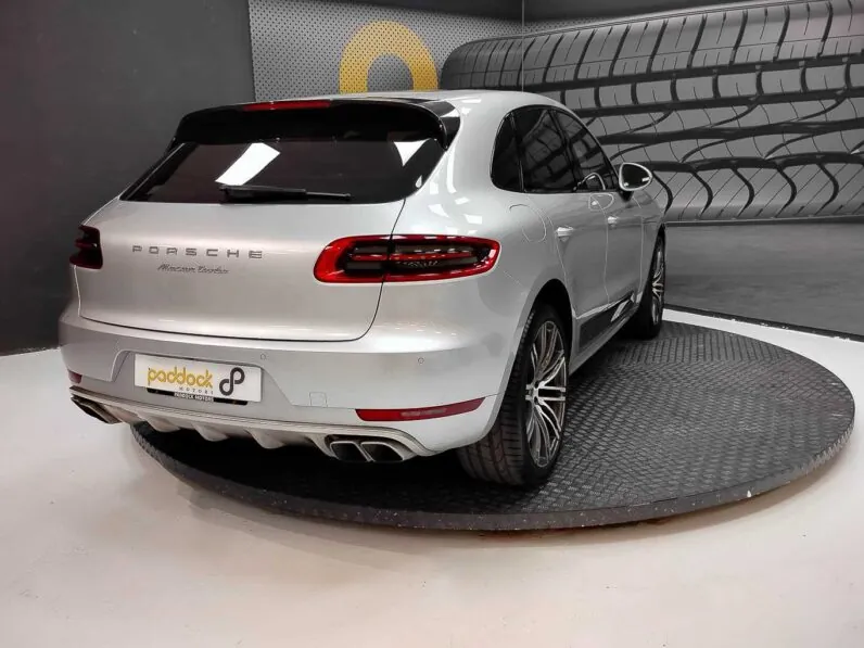 								Porsche Macan full									
