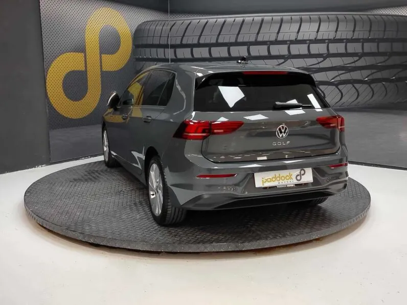 								Volkswagen Golf full									