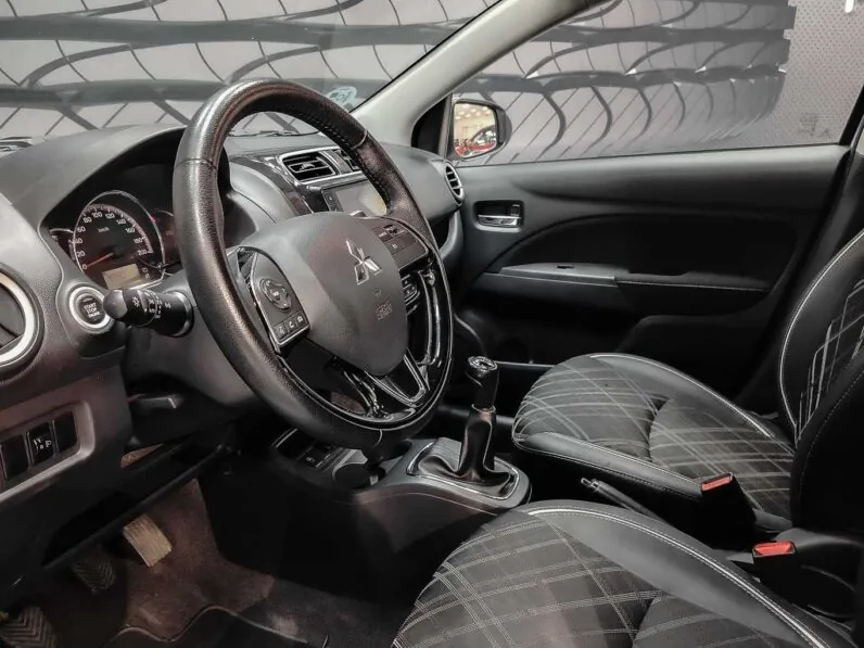 								Mitsubishi Spaceclass full									