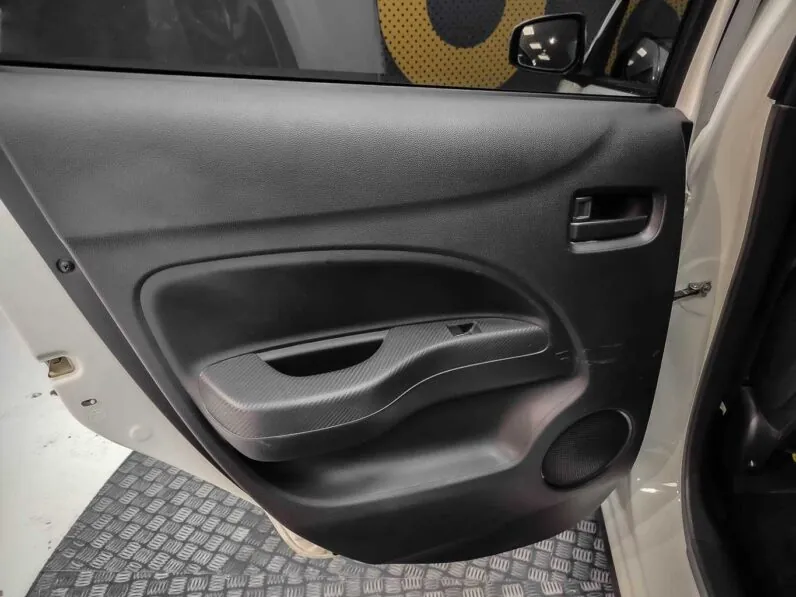 								Mitsubishi Spaceclass full									