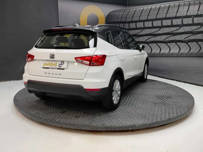 								SEAT Arona full									